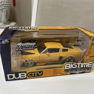 Jada Toys Dub City Big Time Muscle 1967 Shelby GT-500KR Die Cast 1:24 Scale